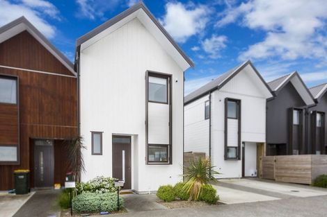 Photo of property in 31 Ron Deal Way, Epuni, Lower Hutt, 5011