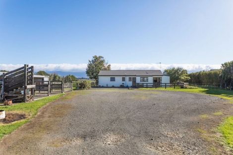 Photo of property in 11 Tipapakuku Road, Dannevirke, 4930