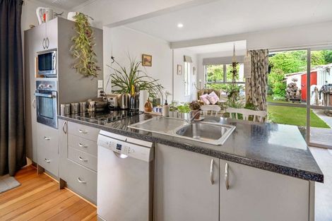 Photo of property in 3 Rose Street, Waipawa, 4210