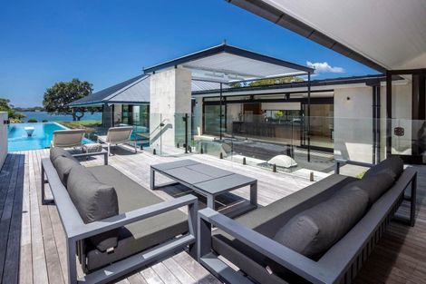 Photo of property in 23-27 Lake View Road, Takapuna, Auckland, 0622