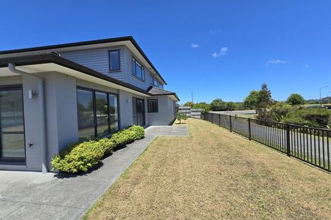 Photo of property in 11 Kuhanui Drive, Karaka, Papakura, 2113