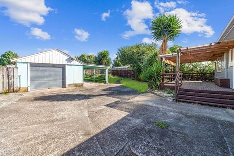 Photo of property in 14 Tairere Crescent, Rosehill, Papakura, 2113