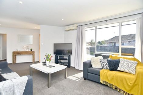 Photo of property in 5 Halligan Place, Belfast, Christchurch, 8051