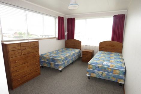 Photo of property in 4 Kenilworth Road, Oamaru North, Oamaru, 9400