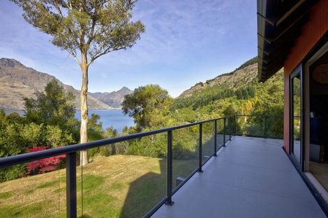 Photo of property in 79 Arawata Terrace, Sunshine Bay, Queenstown, 9300