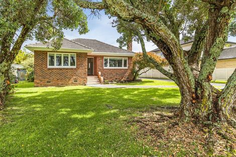 Photo of property in 72 Ngataringa Road, Devonport, Auckland, 0624