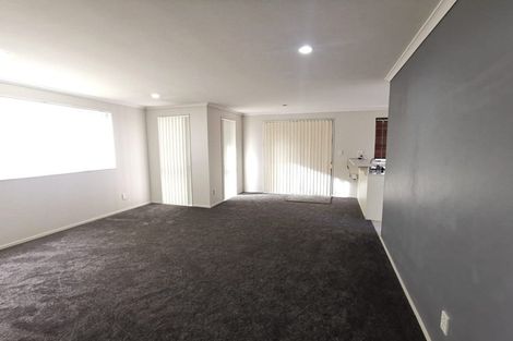 Photo of property in 3/16 Saints Court, Manurewa, Auckland, 2102