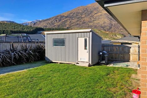 Photo of property in 17 Myles Way, Lower Shotover, Queenstown, 9304