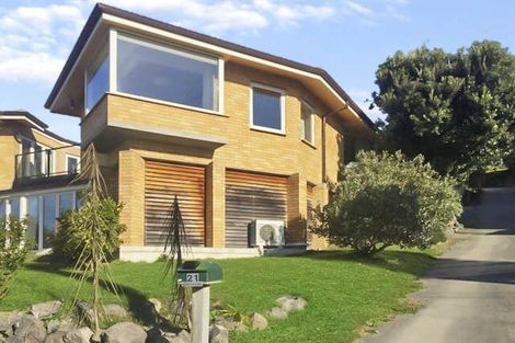 Photo of property in 21 Tuawera Terrace, Clifton, Christchurch, 8081