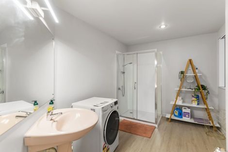 Photo of property in 38 Marae Road, Greenhithe, Auckland, 0632