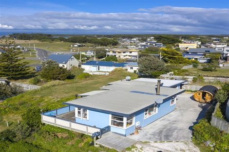 Photo of property in 27a Nelson Street, Foxton Beach, Foxton, 4815