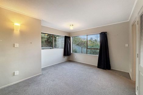 Photo of property in 40 Halswater Drive, Churton Park, Wellington, 6037