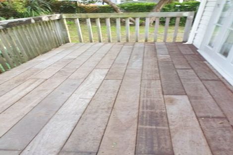 Photo of property in 17c Arran Road, Browns Bay, Auckland, 0630