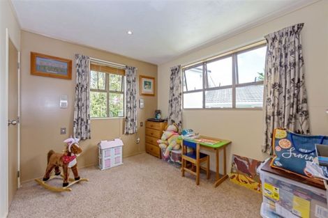 Photo of property in 15 Hillcrest Road, Hatfields Beach, Orewa, 0931