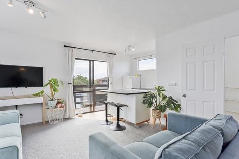 Photo of property in 2 Ebert Place, Rangiora, 7400