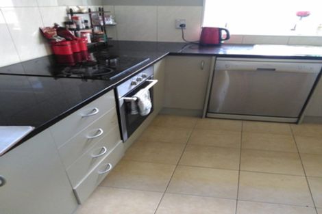 Photo of property in 2/27 Rice Crescent, Papakura, 2110