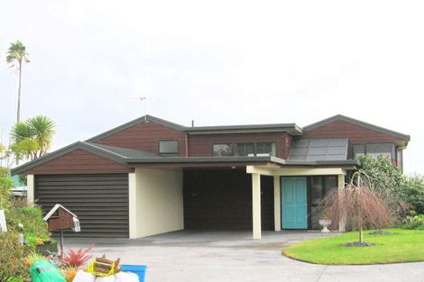 Photo of property in 1/53 Rosario Crescent, Red Beach, 0932