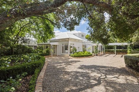 Photo of property in 49b Roland Road, Greenhithe, Auckland, 0632