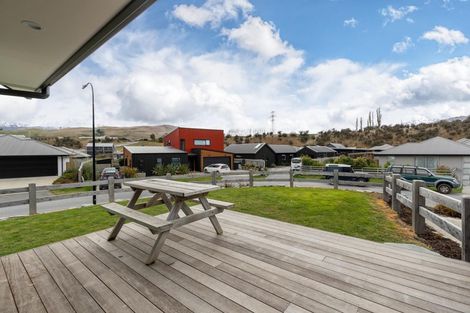 Photo of property in 14 Violet Way, Lower Shotover, Queenstown, 9304