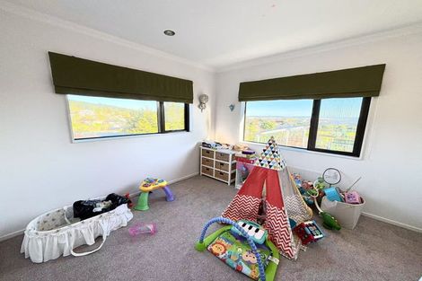 Photo of property in 15 Correa Court, Goodwood Heights, Auckland, 2105