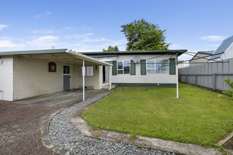 Photo of property in 42e Cutfield Street, Inglewood, 4330