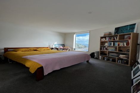 Photo of property in 218 Evans Bay Parade, Hataitai, Wellington, 6021