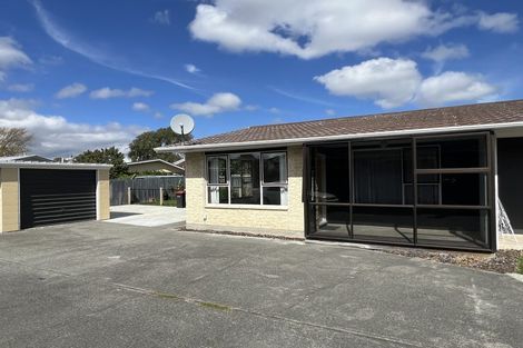 Photo of property in 4/8 Peer Street, Upper Riccarton, Christchurch, 8041