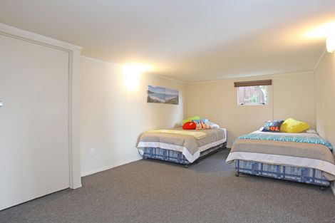 Photo of property in 24 Opotoru Road, Raglan, 3225