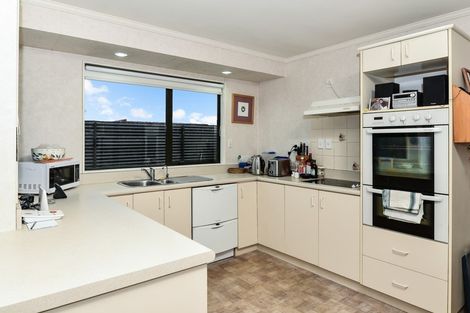 Photo of property in 3a Sandwich Road, St Andrews, Hamilton, 3200