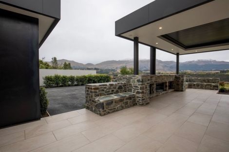 Photo of property in 5 Beechwood Lane, Lower Shotover, Queenstown, 9371