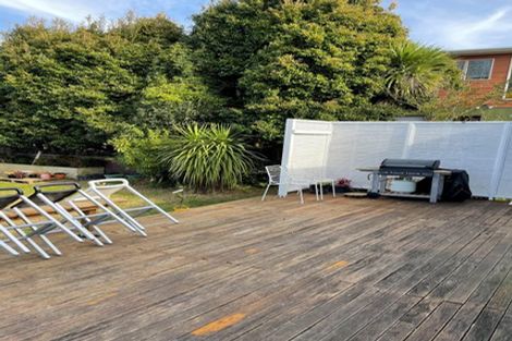 Photo of property in 1/5 Akehurst Avenue, New Lynn, Auckland, 0600