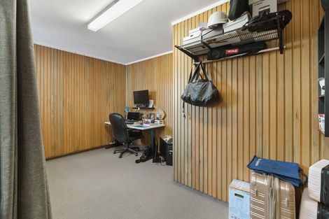 Photo of property in 15a Selwyn Street, Lower Vogeltown, New Plymouth, 4310