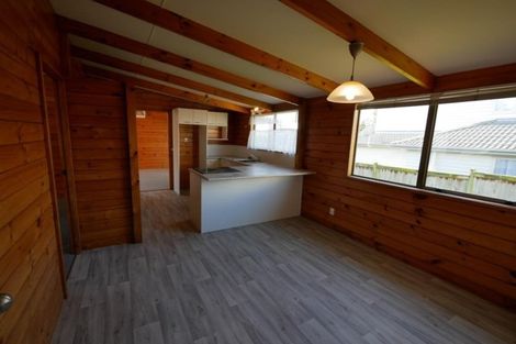 Photo of property in 1/82 Opaheke Road, Opaheke, Papakura, 2113