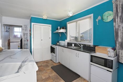 Photo of property in 17 Collins Crescent, Feilding, 4702