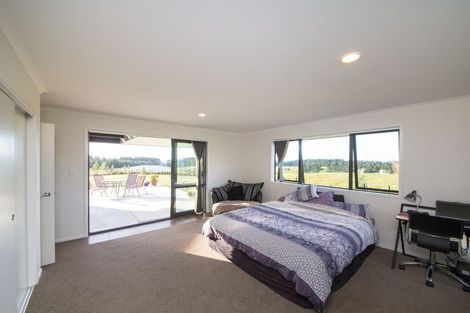 Photo of property in 219 Kahuterawa Road, Linton, Palmerston North, 4472