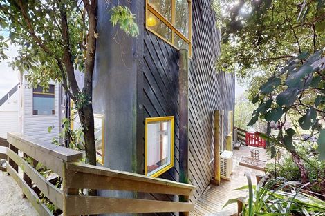 Photo of property in 22 Stafford Street, Mount Victoria, Wellington, 6011