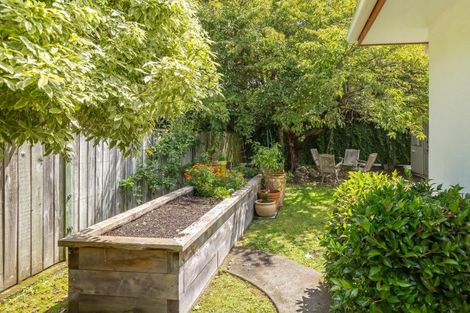 Photo of property in 9 Oak View Place, Greytown, 5712