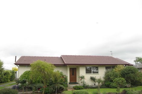 Photo of property in 30 Clivedon Place, Redwood, Christchurch, 8051