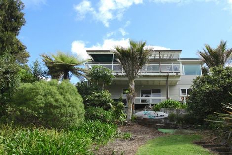 Photo of property in 24 Opotoru Road, Raglan, 3225
