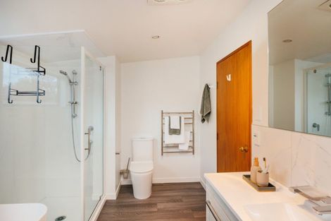 Photo of property in 2 Montgomery Terrace, Hokowhitu, Palmerston North, 4410