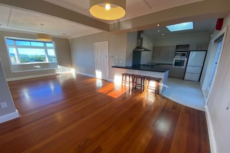 Photo of property in 24 Highbury Crescent, Highbury, Wellington, 6012