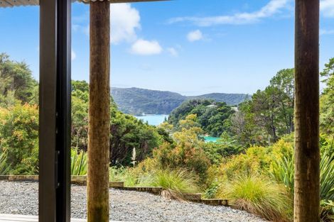 Photo of property in 8a Schoolhouse Bay Road, Kawau Island, 0920