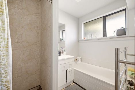 Photo of property in 3/63 Division Street, Riccarton, Christchurch, 8041