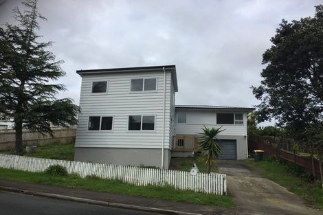 Photo of property in 7 Edgewood Way, Henderson, Auckland, 0612