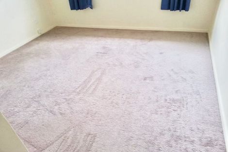Photo of property in 1/67 Trias Road, Totara Vale, Auckland, 0629