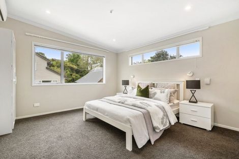 Photo of property in 3f Dallinghoe Crescent, Milford, Auckland, 0620