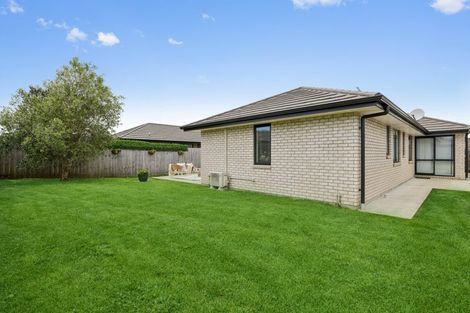 Photo of property in 14 Tawhiti Road, Pukekohe, 2120