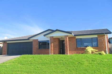 Photo of property in 41 Fleetwood Drive, Henderson, Auckland, 0612