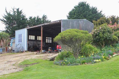 Photo of property in 25 Main Road, Maheno, Oamaru, 9495