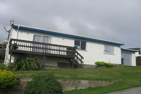 Photo of property in 6 Trinidad Crescent, Grenada Village, Wellington, 6037